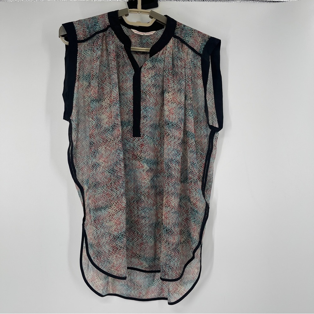 REBECCA TAYLOR 100% SILK MULTI COLORED SHEER SLEEVELESS BLOUSE